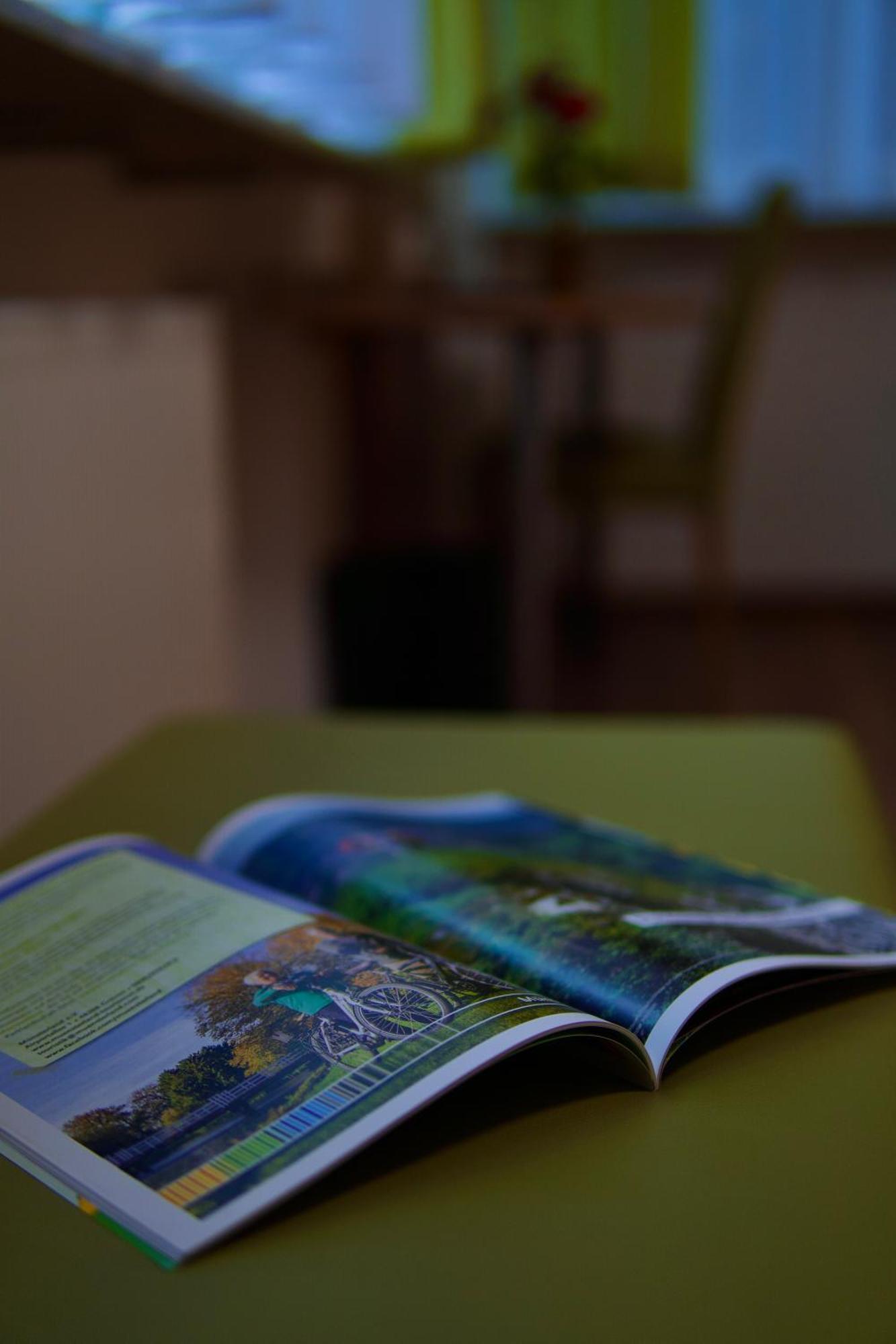 Bed & Breakfast Outlet Hotel Dettingen an der Erms Eksteriør bilde